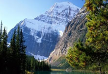 萨拉赫本赛季英超16助,刷新利物浦队史单赛季球员助攻纪录.